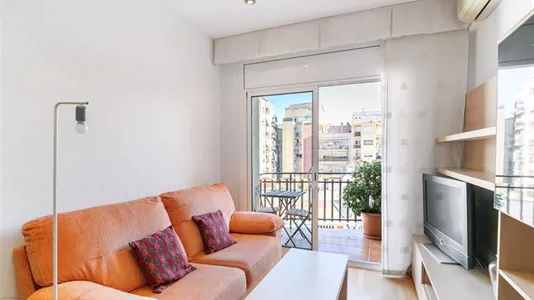 Apartments in Barcelona Eixample - photo 2