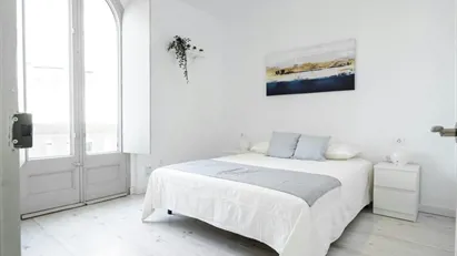 Room for rent in Sant Feliu de Llobregat, Cataluña