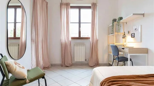 Rooms in Turin - photo 3