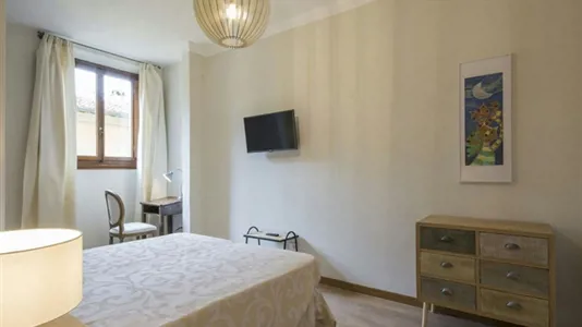 Apartments in Florence - photo 2