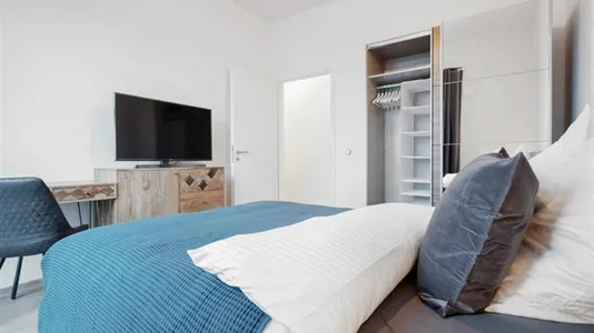 Rooms in Berlin Mitte - photo 1