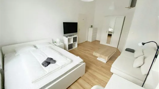 Rooms in Wien Ottakring - photo 2