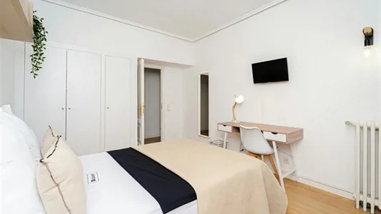 Rooms in Madrid Moncloa-Aravaca - photo 2