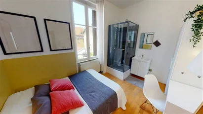 Room for rent in Lyon, Auvergne-Rhône-Alpes