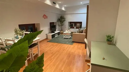 Apartments in Valencia Ciutat Vella - photo 2