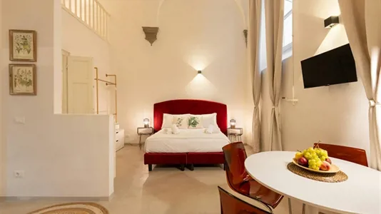 Apartments in Florence - photo 2