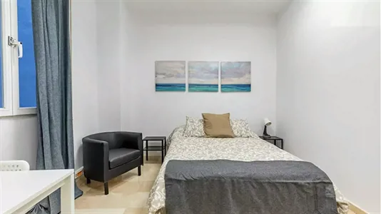 Rooms in Valencia Ciutat Vella - photo 3