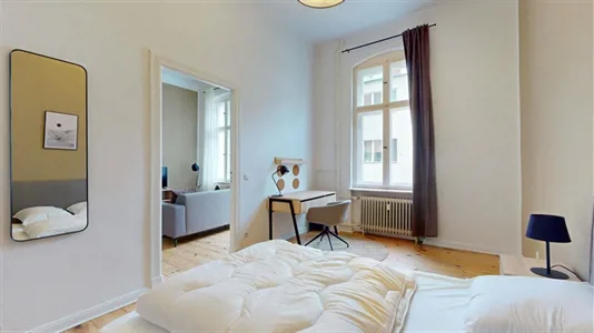 Apartments in Berlin Mitte - photo 2