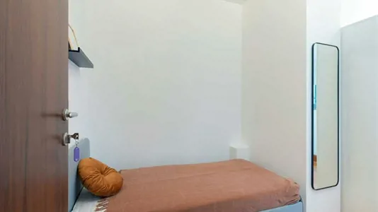 Rooms in Milano Zona 5 - Vigentino, Chiaravalle, Gratosoglio - photo 3