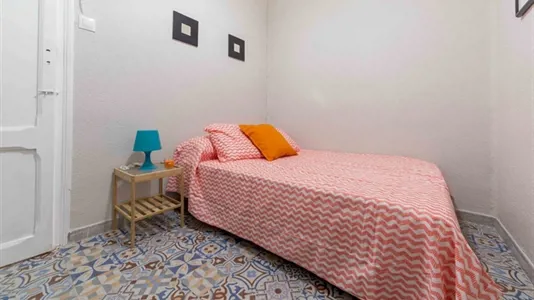 Rooms in Valencia L'Eixample - photo 2