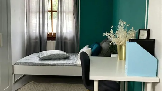 Rooms in Böblingen - photo 2