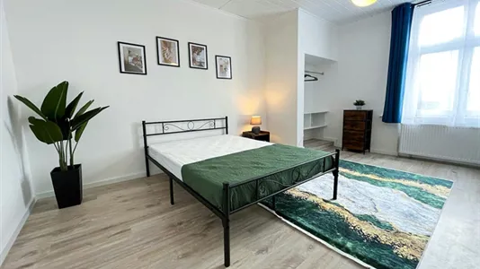 Rooms in Berlin Charlottenburg-Wilmersdorf - photo 2