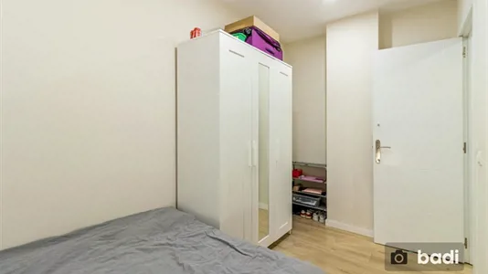 Rooms in Barcelona Eixample - photo 2