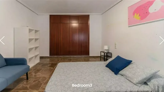 Rooms in Valencia Ciutat Vella - photo 2