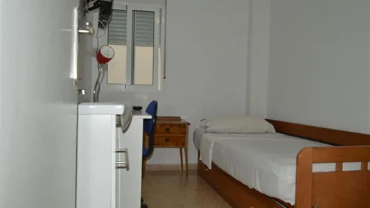 Rooms in Alboraya - photo 1