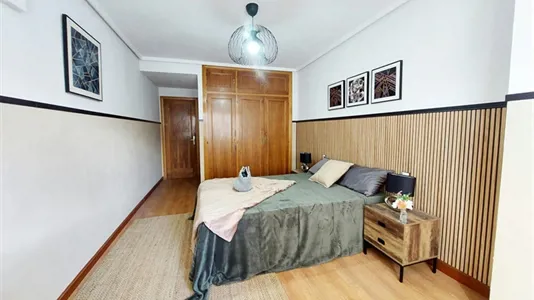 Rooms in Madrid Moncloa-Aravaca - photo 2