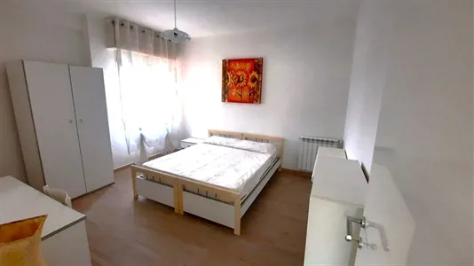 Rooms in Sassari - photo 1