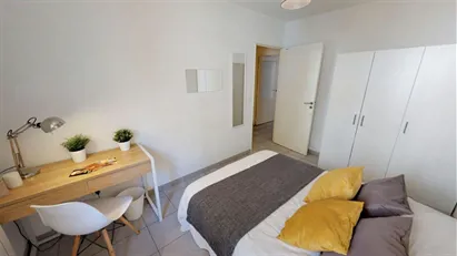 Room for rent in Lyon, Auvergne-Rhône-Alpes