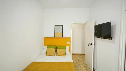 Rooms in Cartagena - photo 1