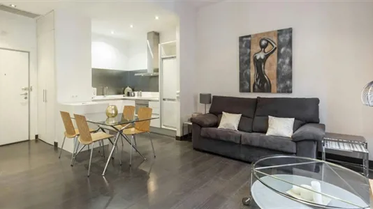 Apartments in Madrid Centro - photo 3