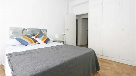 Rooms in Madrid Salamanca - photo 2