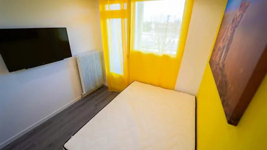 Rooms in Lyon - photo 2