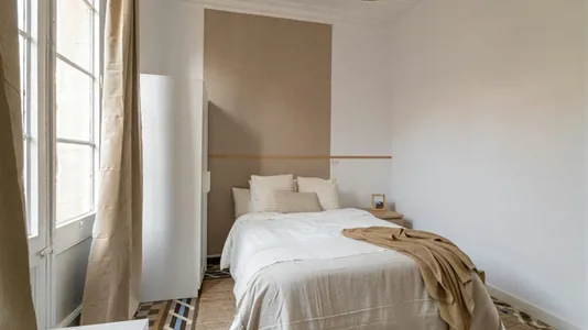 Rooms in Barcelona Ciutat Vella - photo 3