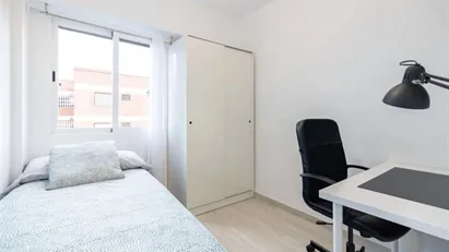 Room for rent in Castellón de la Plana/Castelló de la Plana, Comunidad Valenciana