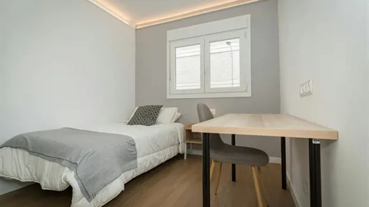 Rooms in Madrid Usera - photo 2