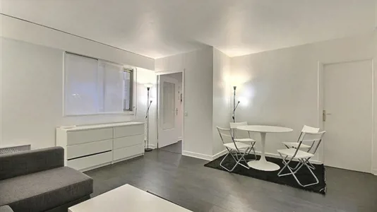 Apartments in Nanterre - photo 3