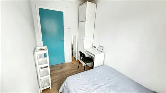 Rooms in Badalona - photo 2