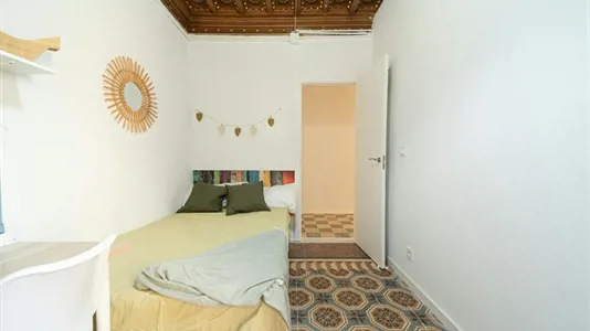 Rooms in Barcelona Ciutat Vella - photo 3