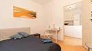 Room for rent, Budapest Terézváros, Budapest, &lt;span class=&quot;blurred street&quot; onclick=&quot;ProcessAdRequest(7732084)&quot;&gt;&lt;span class=&quot;hint&quot;&gt;See streetname&lt;/span&gt;[xxxxxxxxxxxxx]&lt;/span&gt;