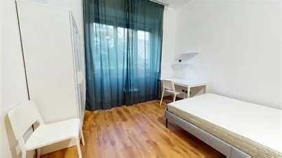 Room for rent in Milano Zona 1 - Centro storico, Milan