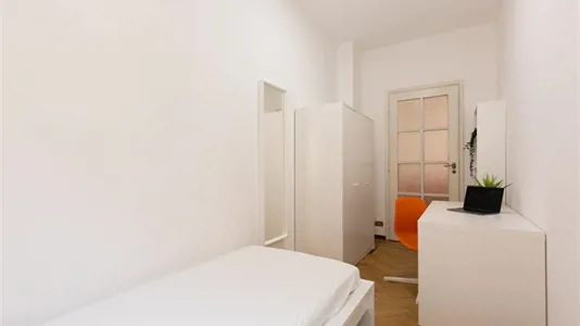 Rooms in Turin - photo 2