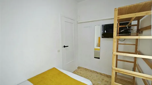 Rooms in Cartagena - photo 3