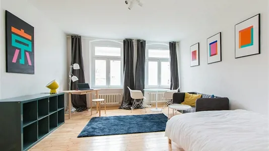 Rooms in Berlin Mitte - photo 3