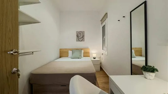 Rooms in L'Hospitalet de Llobregat - photo 1