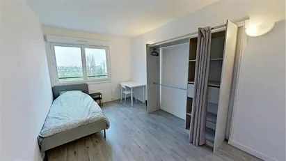 Room for rent in Rouen, Normandie