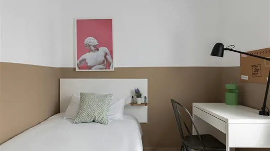 Rooms in Getafe - photo 3