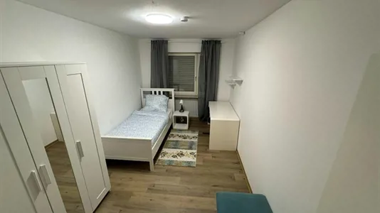 Rooms in Augsburg - photo 1