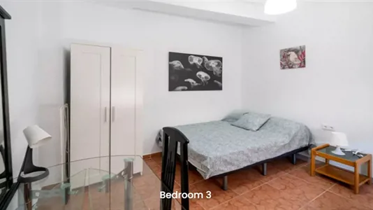 Rooms in Valencia Ciutat Vella - photo 3