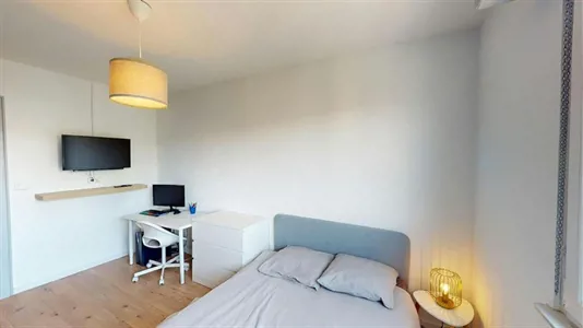 Rooms in Mulhouse - photo 2