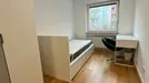 Room for rent, Munich Berg am Laim, Munich, &lt;span class=&quot;blurred street&quot; onclick=&quot;ProcessAdRequest(8093513)&quot;&gt;&lt;span class=&quot;hint&quot;&gt;See streetname&lt;/span&gt;[xxxxxxxxxxxxx]&lt;/span&gt;