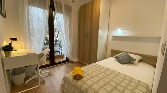 Rooms in Madrid Puente de Vallecas - photo 2