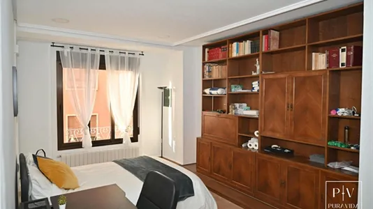 Rooms in Valencia Ciutat Vella - photo 1