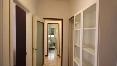 Room for rent in Milano Zona 6 - Barona, Lorenteggio, Milan