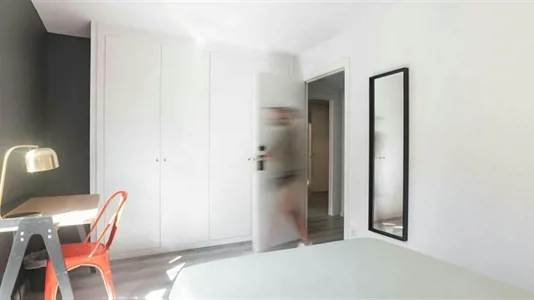 Rooms in Barcelona Ciutat Vella - photo 3