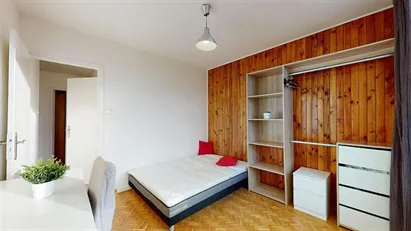 Room for rent in Grenoble, Auvergne-Rhône-Alpes