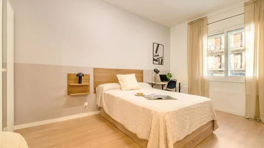 Rooms in Barcelona Les Corts - photo 1